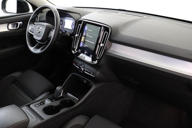 Volvo XC40 T4 AUT. MOMENTUM -PANO.DAK|POWER-SEATS|CAMERA|BLIS|KEYLESS