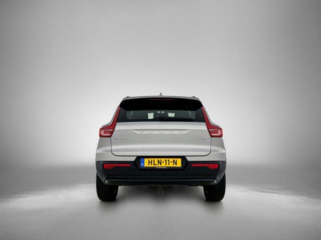 Volvo XC40 2.0 B4 Plus Dark | Trekhaak | 2000KG Trekgewicht | Adaptieve Cru