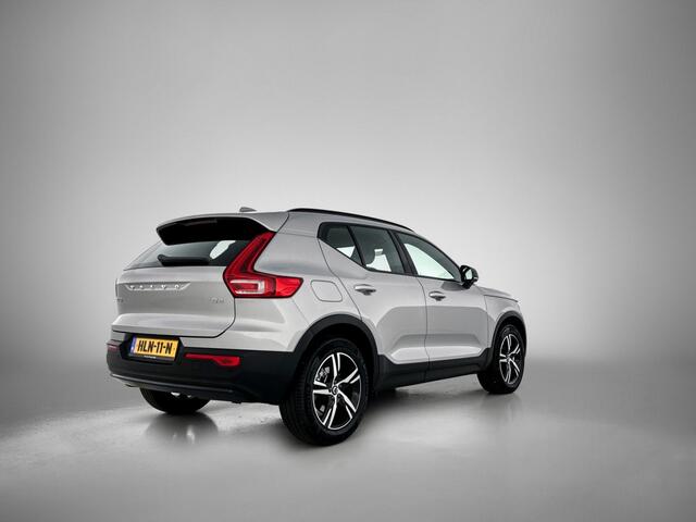 Volvo XC40 2.0 B4 Plus Dark | Trekhaak | 2000KG Trekgewicht | Adaptieve Cru