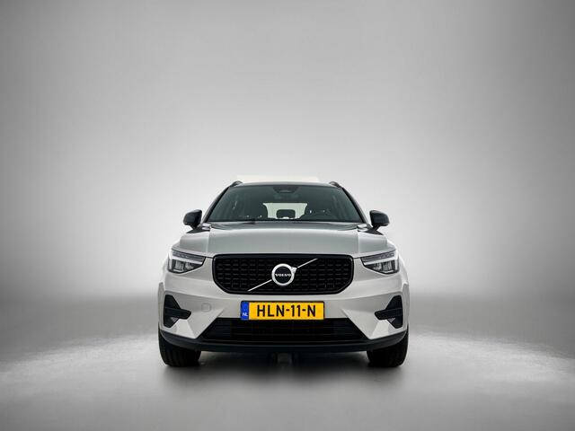 Volvo XC40 2.0 B4 Plus Dark | Trekhaak | 2000KG Trekgewicht | Adaptieve Cru