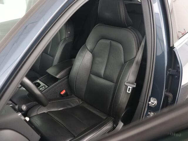 Volvo XC40 1.5 T5 Recharge Inscription | Trekhaak | Leder | Camera | Stoel & stuurverwarming | Carplay | Harman/Kardon | Navigatie | Keyless | Full LED