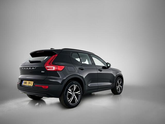 Volvo XC40 2.0 B4 Plus Dark | Memory Seats | Trekhaak | Climate Pack |