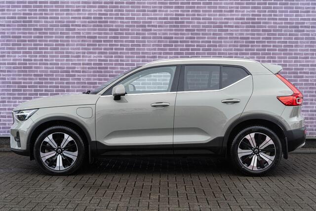 Volvo XC40 T5 Plug-in hybrid Ultimate Bright | 360º Camera | Elektr. Panoramadak | Keyless entry | Adaptive Cruise | Geheugen best. stoel | Stoel-/stuur-/achterbankverwarming