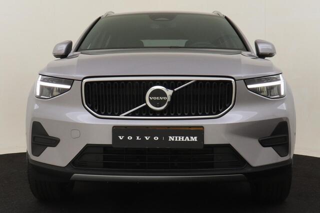 Volvo XC40 B3 (M-HYBRID) CORE BUSINESS EDITION -ADAP.CRUISE|360°CAM|HARMAN/KARDON|PRIVACY.GLAS|19"