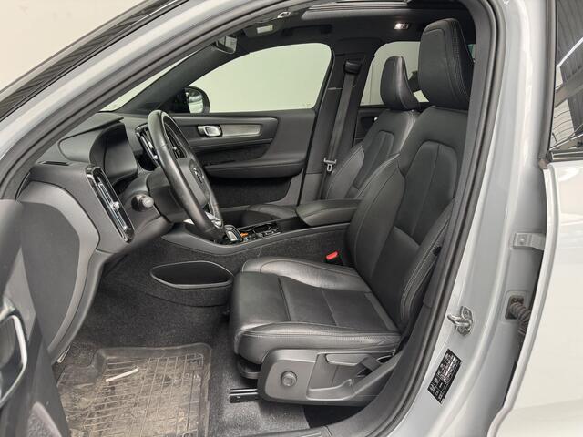 Volvo XC40 1.5 T5 Recharge Inscription | Navigatie | Adaptieve cruise control | Panoramadak | Camera | Trekhaak wegklapbaar |