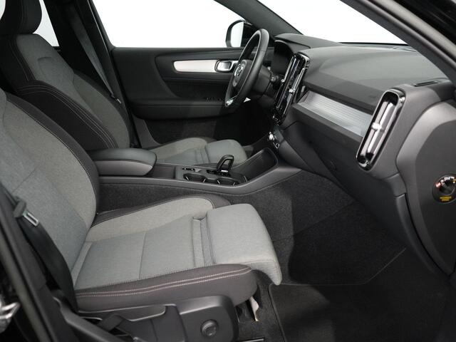 Volvo XC40 1.5 T4 Plug-in hybrid Facelift Core Bright | Camera | 211 PK
