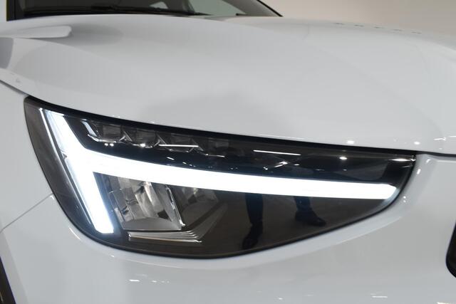 Volvo XC40 B4 211PK Plus Dark / Navigatie / Adaptive Cruise / Harman Kardon / Stuur & Stoelverwarming / Elektrische achterklep / Achteruitrijcamera / Trekhaak / Elektrische stoelverst. met geheugen