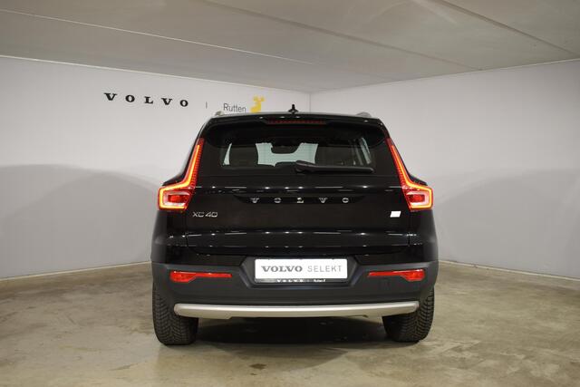 Volvo XC40 T5 262PK Automaat Plug-in Hybrid Inscription / Navigatie / Leren bekleding / Parkeersensoren v+a / Achteruitrijcamera / Cruise Control / Elektrische achterklep / 19" LM-Velgen