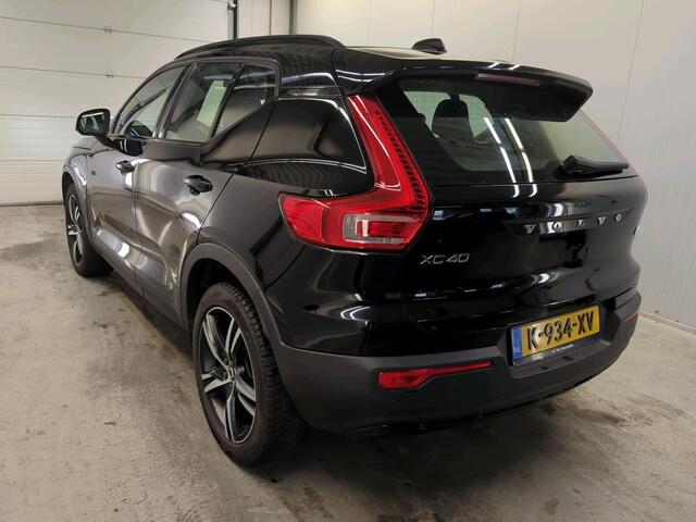Volvo XC40 1.5 T4 Recharge R-Design Expression Auto. Navigatie Apple Carplay/ Android Auto Camera Parkeersensoren achter Adaptive Cruise Control Full Led Virtual Cockpit Climate Control Lichtmetalen velgen