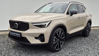 volvo-xc40-2.0-b3-ulta-dark-vol-uit