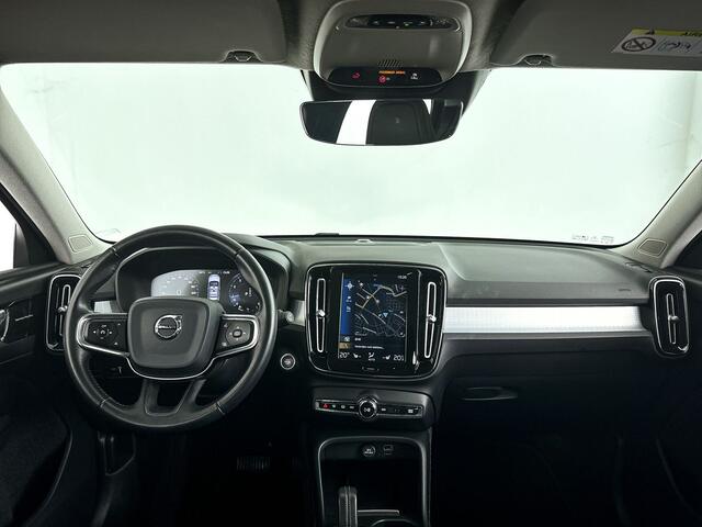 Volvo XC40 T4 Momentum Pro | Parkeercamera | Harman Kardon | Stoelverwarming | Trekhaak