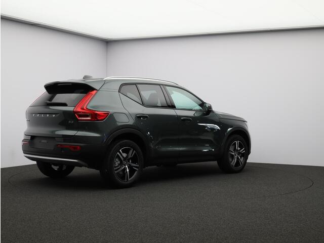 Volvo XC40 2.0 B3 Business Edition / Harman Kardon / Stoel+Stuurverwarming / Adaptive Cruise / Getint Glas / Keyless / BLIS / Pilot Assist / Parkeercamera /