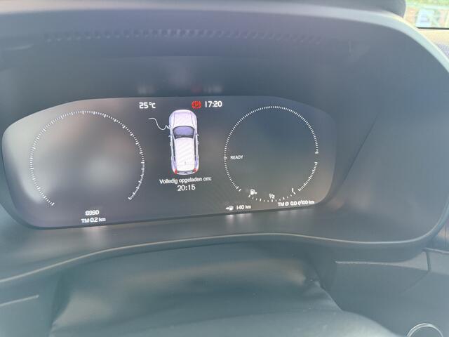 Volvo XC40 1.5 T4 Plug-in hybrid Core Bright ** Leder/Alcantara ** Camera ** 19inch