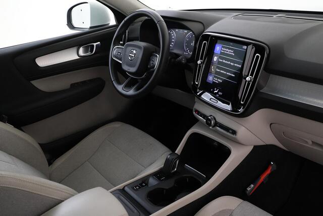 Volvo XC40 T4 AUT. MOMENTUM -TREKHAAK|PDC|CRUISE|18"|AUTOMAAT
