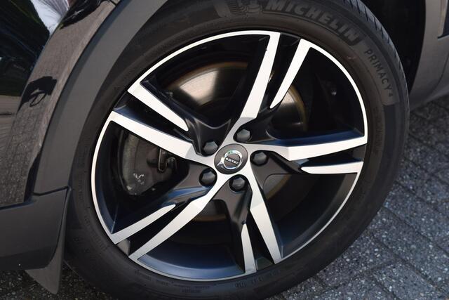 Volvo XC40 1.5 T4 Recharge R-Design