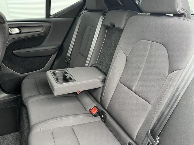 Volvo XC40 1.5 T2 Business Pro / Apple Carplay/Android Auto/ cruise control adaptief/ Autonomous Emergency Braking/ file assistent/