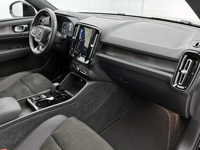 Volvo XC40 1.5 T4 Recharge Ultimate Dark Edition Facelift | BTW | Harman&Kardon | Uitklapbare trekhaak |