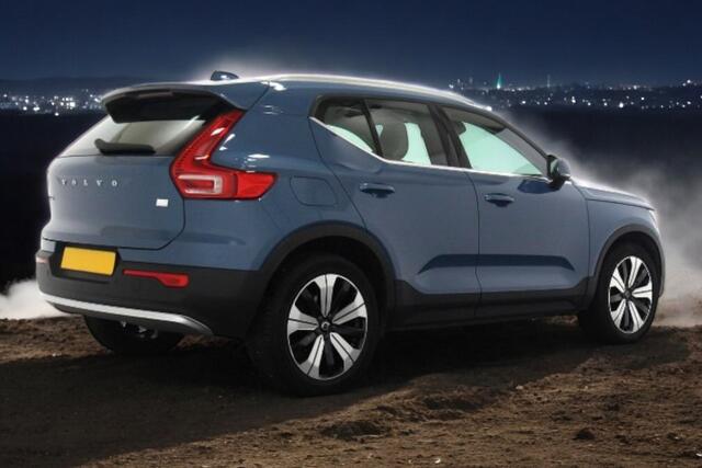 Volvo XC40 1.5 T5 Plug-in Hybrid 193kW/262pk DCT7 Ultimate Bright FACELIFT! PANORAMADAK + HARMAN/KARDON + ADAPT.CRUISE + PILOT ASSIST + NAVI SENSUS + BLIS + LANE ASSIST + EL.STOELEN + STOEL-&STUURVERWARMING + CAMERA + KEYLESS + PARKSENSOREN V&A + 19" LM-VELGEN!!