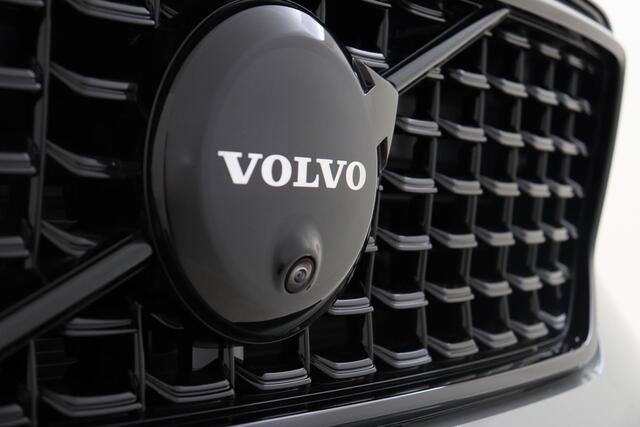 Volvo XC40 B4 (M-HYBRID) PLUS BLACK EDITION -PANO.DAK|HARMAN/KARDON|360°CAM|ADAP.LED|POWER-SEATS|20"