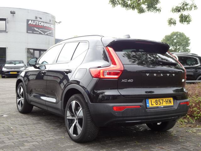 Volvo XC40 Recharge P8 AWD R-Design