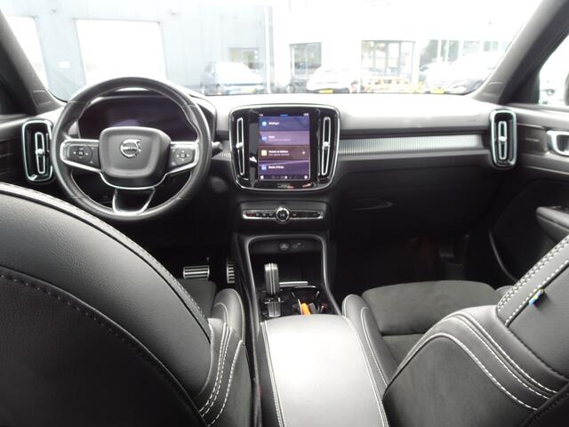 Volvo XC40 Recharge P8 AWD R-Design