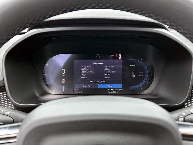 Volvo XC40 Recharge Pro | WORDT VERWACHT | Panoramadak | Trekhaak | Harman Kardon |