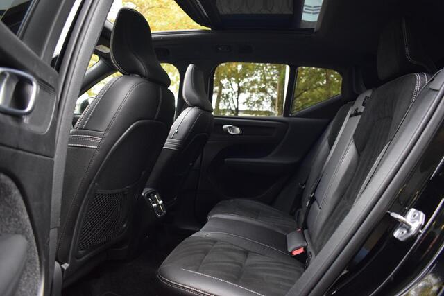 Volvo XC40 2.0 T5 AWD R-Design met Pano/Trekh/Harman/Camera