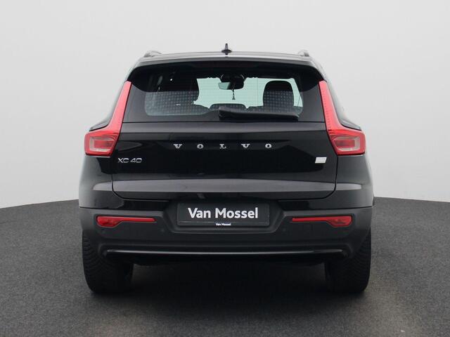 Volvo XC40 Recharge Core 232PK