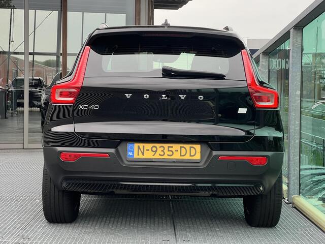 Volvo XC40 1.5 T4 Recharge R-Design Automaat, Adaptive Cruise Control, Blis, Verwarmde stoelen + Stuur, Full Led verlichting