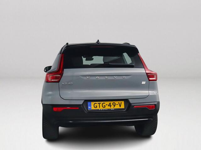 Volvo XC40 Single Motor Extended Range Plus 82 kWh | Parkeercamera | Stoel- en Stuurverwarming | Trekhaak