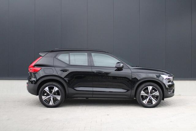 Volvo XC40 1.5 T4 Recharge R-Design - Navi - Camera - H&K - Stoel-Stuurverwarming - Rijklaar