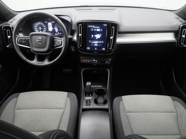 Volvo XC40 1.5 T4 Recharge Inscription Expression | CAMERA | KEYLESS