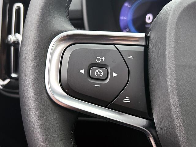 Volvo XC40 B3 Dark | Nubuck | Pano | Climate Pack | Pilot Assist | Memory S