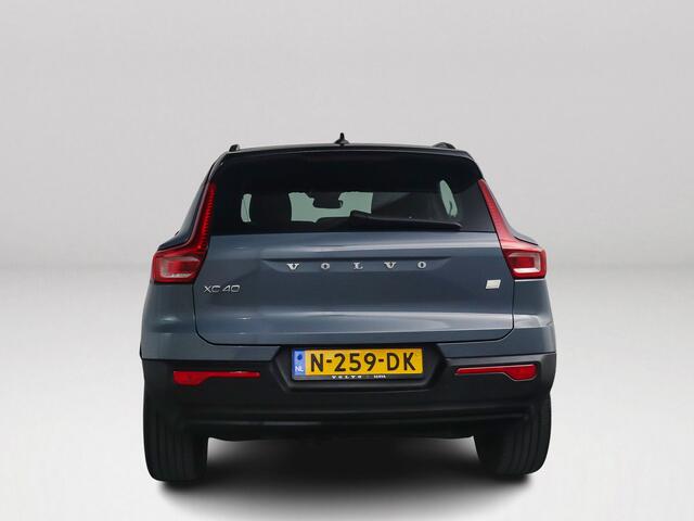 Volvo XC40 Recharge P8 AWD R-Design | Parkeercamera | Stoel- en Stuurverwarming | Navigatie