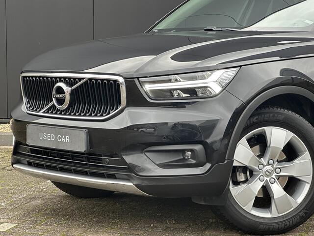 Volvo XC40 1.5 T3 Momentum Business Pack Connect/ schuifdak/ trekhaak/ park assist camera