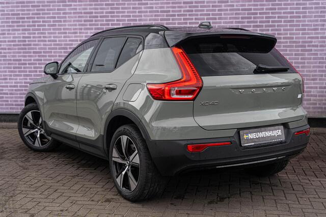 Volvo XC40 Recharge 70 kWh Pro | Panoramadak | Harman Kardon audio | Adaptive Cruise Control | Elektrische stoelverstelling | Stoel- en stuurwielverwarming | Standkachel | Google Maps navigatie | BTW auto |