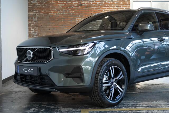 Volvo XC40 2.0 B3 Business Edition | Adaptieve Cruise Control | Pilot Assist | Stoel/Stuurwielverwarming | Harman Kardon Premium Audio | Extra Getint Glas | Google Infotainment | 18" Lichtmetalen Velgen |