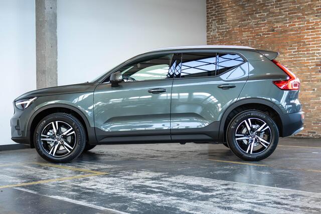 Volvo XC40 2.0 B3 Business Edition | Adaptieve Cruise Control | Pilot Assist | Stoel/Stuurwielverwarming | Harman Kardon Premium Audio | Extra Getint Glas | Google Infotainment | 18" Lichtmetalen Velgen |