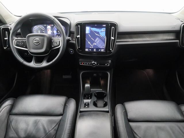 Volvo XC40 1.5 T4 Plug-in hybrid Core Bright | CAMERA | KEYLESS | STOEL- EN STUURVERW.