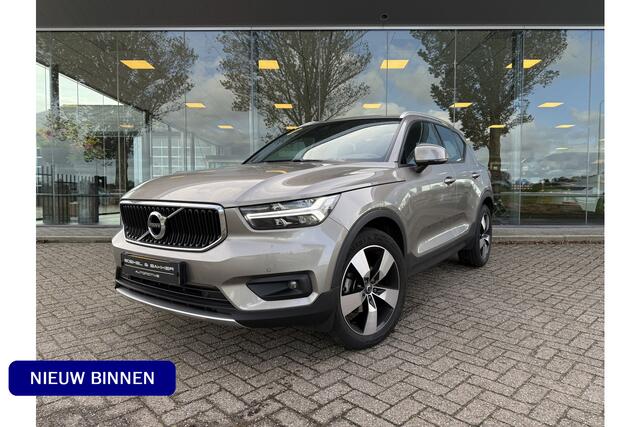 Volvo XC40 1.5 T2 Business Pro Aut.8 ** Panodak ** Camera ** 19inch ** Winter-line NAP!!