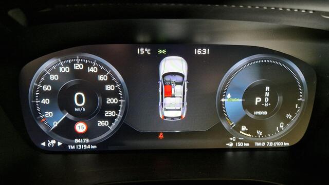 Volvo XC40 1.5 T5 Recharge R-Design | Navigatie | Apple Carplay/Android Auto |