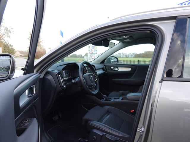 Volvo XC40 1.5 T5 Twin Engine Momentum Pro PILOT + ACC | BLIS | H-LEER | HK AUDIO