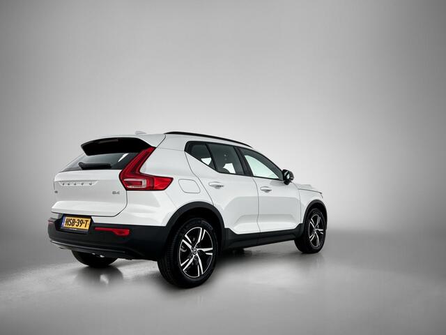 Volvo XC40 2.0 B4 Plus Dark | Trekhaak | Blis | Harman Kardon Audio |