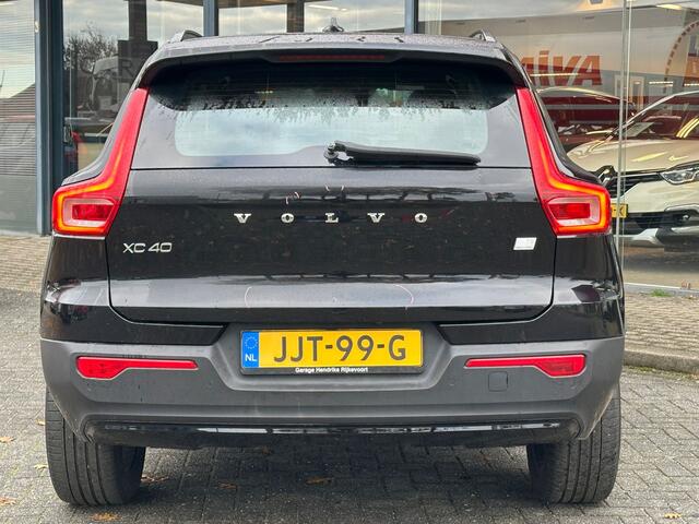 Volvo XC40 1.5 T5 Recharge R-Design | Leder | Electr Trekhaak 1800kg | Stoelverwarming | Navi | occasion