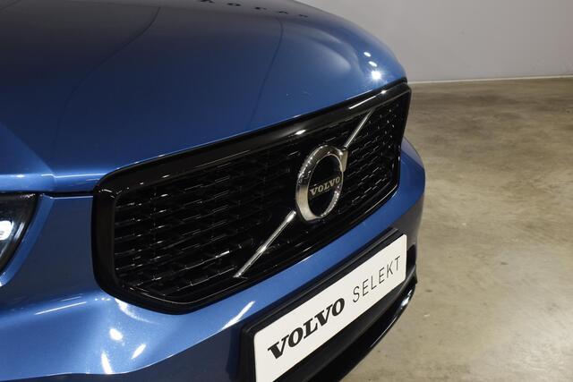 Volvo XC40 T5 262PK Automaat Recharge R-Design / Navigatie / Stuur & Stoelverwarming / Elektrische achterklep / Achteruitrijcamera / Elektr. Trekhaak / Elektrische stoelverst. met geheugen