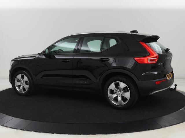 Volvo XC40 2.0 T4 Inscription | Trekhaak | Leder | Stoelverwarming | Camera | Harman/Kardon | Carplay | Achterbankverwarming | Navigatie | BLIS | Verwarmde voorruit | Cruise control