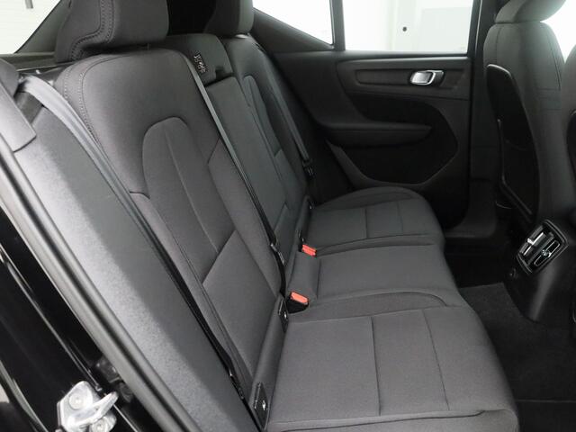 Volvo XC40 1.5 T5 Recharge Inscription Expression | CAMERA | KEYLESS