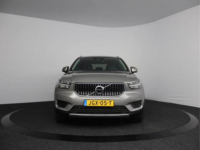 Volvo XC40 1.5 T4 Recharge Inscription | Leder | Glazen schuifdak