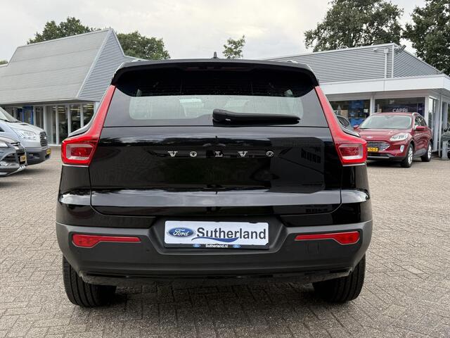 Volvo XC40 1.5 T4 Recharge R-Design | ZUID | 210pk | Parking pack| Draadloos opladen | PHEV | 1.800kg Trekgewicht