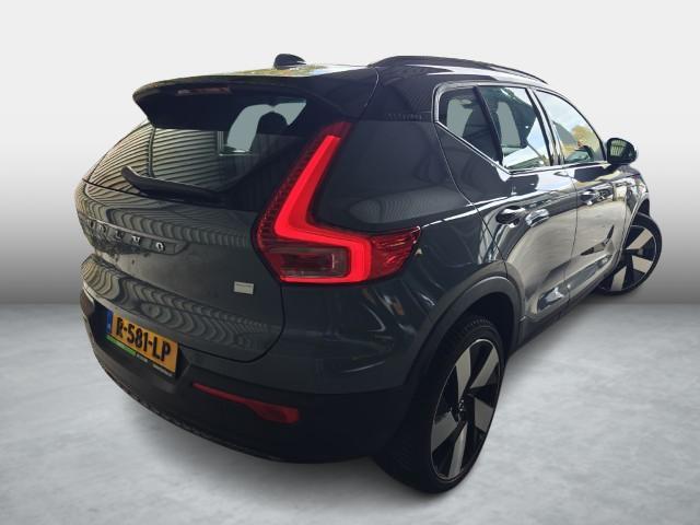 Volvo XC40 Recharge Plus 70 kWh | Adaptieve cruise control | Stoel- en stuurverwarming | Nubuck Interieur | Warmtepomp | 20 inch velgen | Camera |